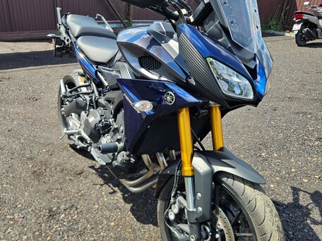 2016 Yamaha MT-09 Tracer (FJ-09), чёрный, 749000 рублей, вид 1