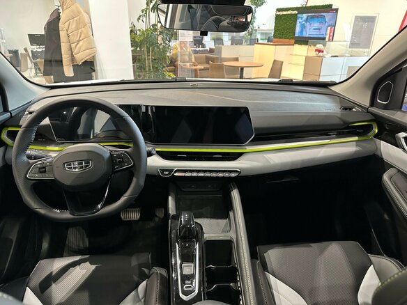 2026 Geely Coolray I Рестайлинг, белый, 2964990 рублей - вид 12