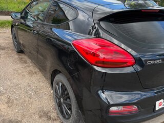 2013 Kia Ceed II, чёрный, 500000 рублей, вид 4