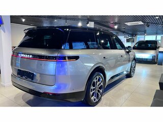 2026 Lynk & Co 900, серебристый, 7950000 рублей, вид 3