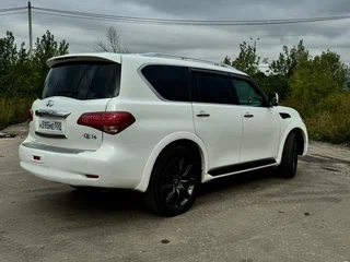 2013 Infiniti QX56 II, белый, 1700000 рублей, вид 3