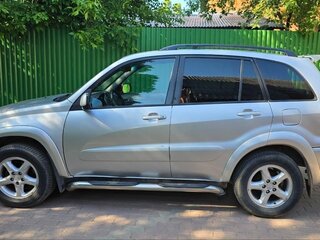 2002 Toyota RAV4 II (XA20), серебристый, 560000 рублей, вид 3