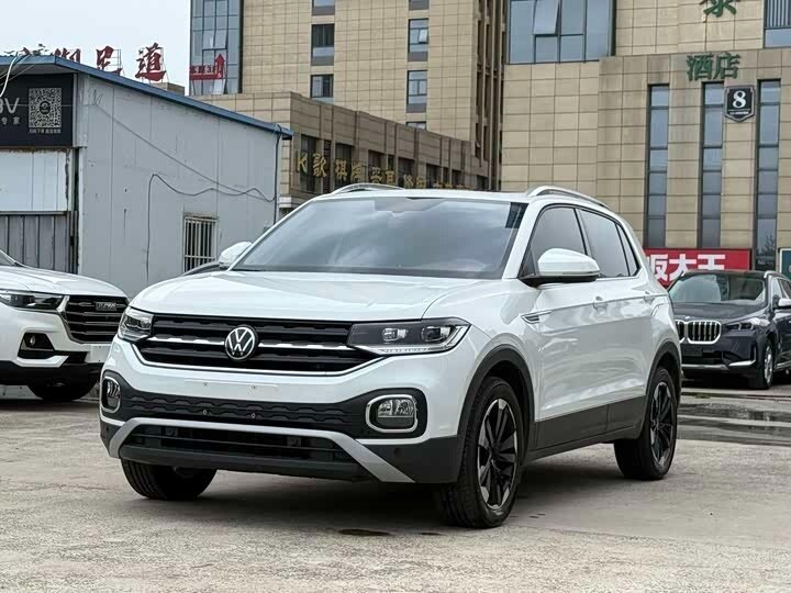 Открыть фотографии: Volkswagen Tacqua