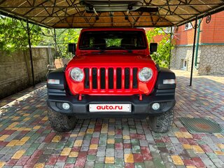 2018 Jeep Wrangler IV (JL), красный, 3599999 рублей, вид 1