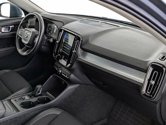 2018 Volvo XC40 I, серый - вид 12