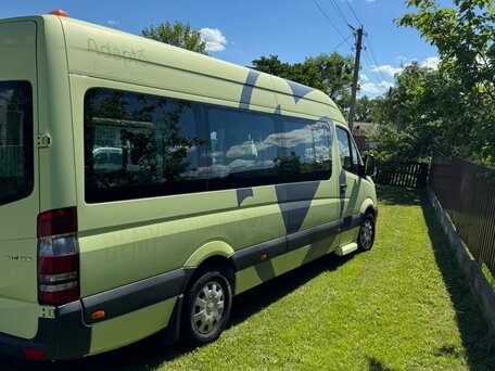 2016 Mercedes-Benz Sprinter, жёлтый, 2200000 рублей, вид 2