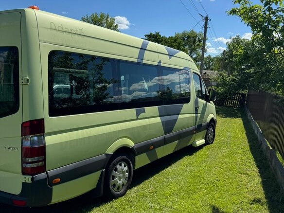 2016 Mercedes-Benz Sprinter, жёлтый, 2200000 рублей - вид 1