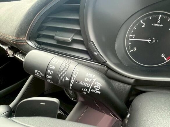 2023 Mazda 3 IV (BP), красный, 1380333 рублей - вид 25