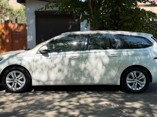 2021 Peugeot 308 II Рестайлинг, белый, 1440000 рублей, вид 4