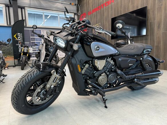 2026 QJMotor SRV 600 V, чёрный, 649000 рублей - вид 1