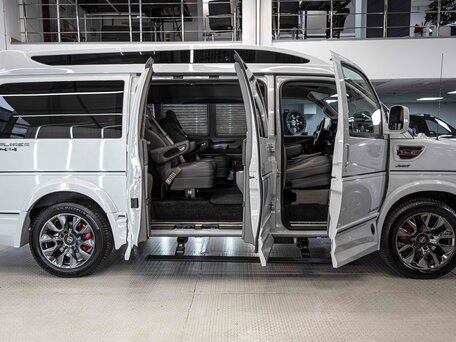 2024 Chevrolet Express II, серый, 16299999 рублей, вид 4
