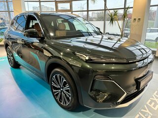 2026 Geely EX5 Гибрид EM-R, зелёный, 3814990 рублей, вид 3