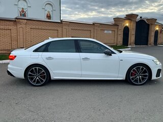 2021 Audi A4 45 TFSI V (B9) Рестайлинг, белый, 4250000 рублей, вид 2
