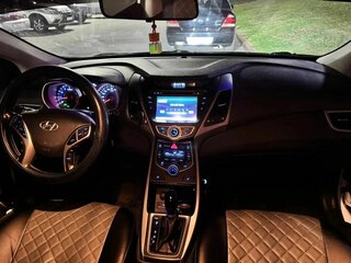 2014 Hyundai Elantra V (MD), белый, 1250000 рублей, вид 4