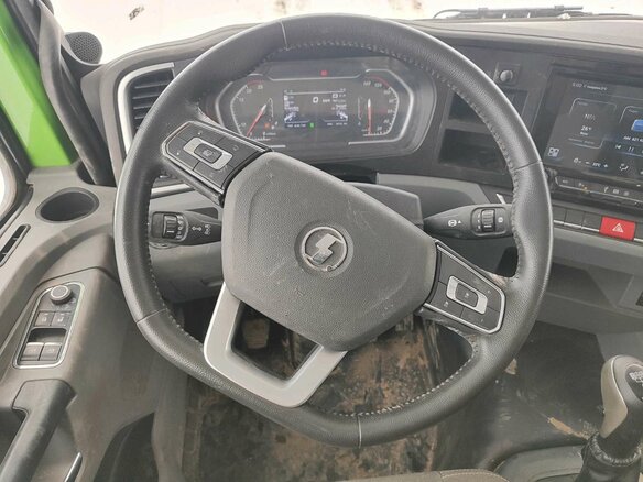 2024 Shacman (Shaanxi) SX3318, зелёный, 5387000 рублей - вид 6