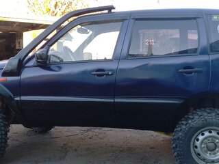 2005 Chevrolet Niva I, синий, 300000 рублей, вид 4