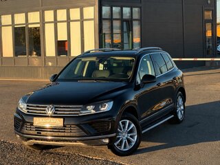 2016 Volkswagen Touareg II Рестайлинг, чёрный, 2500000 рублей, вид 2