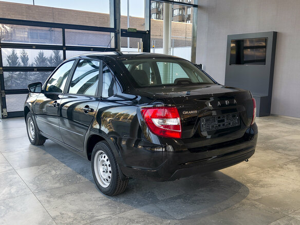 2026 Lada (ВАЗ) Granta I Рестайлинг, чёрный, 1780000 рублей - вид 3