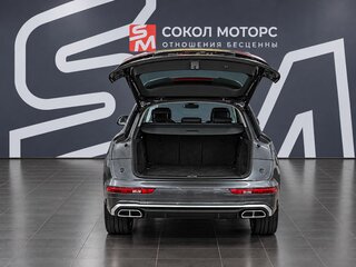 2023 Audi Q5 L 45 TFSI II (FY) Рестайлинг, серый, 4239900 рублей, вид 5