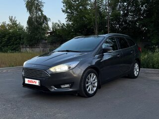 2017 Ford Focus III Рестайлинг, серый, 990000 рублей, вид 1