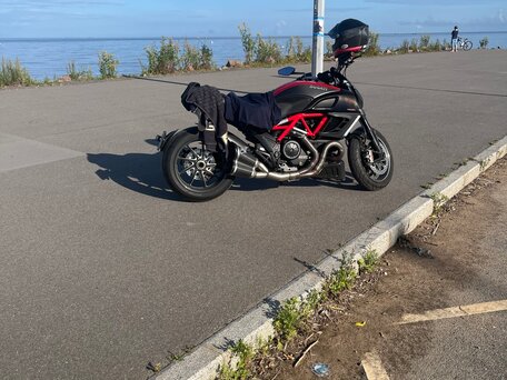 2013 Ducati Diavel Carbon, чёрный, 1100000 рублей, вид 1