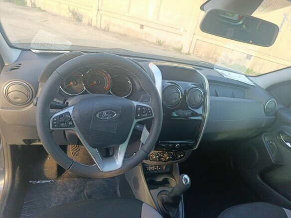 2026 Lada (ВАЗ) Largus Cross I Рестайлинг, серый, 2042000 рублей - вид 2