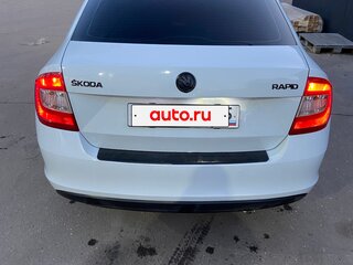 2017 Skoda Rapid I, белый, 800000 рублей, вид 3