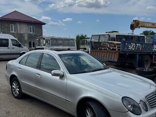 2002 Mercedes-Benz E-Класс 270 III (W211, S211), серебристый, 750000 рублей, вид 2