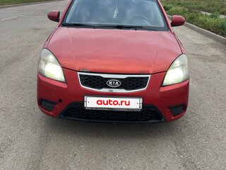 2010 Kia Rio II Рестайлинг, красный, 430000 рублей, вид 1