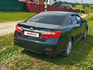 2013 Toyota Camry VII (XV50), серый, 1380000 рублей, вид 4