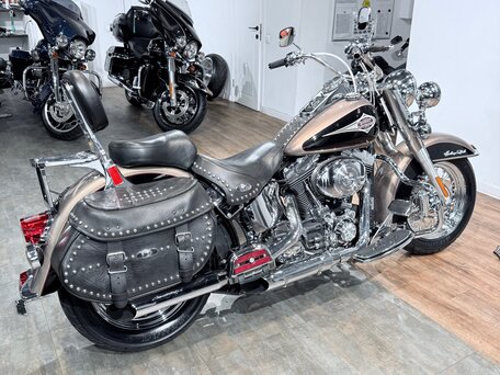 2004 Harley-Davidson Heritage, бежевый, 999000 рублей, вид 4