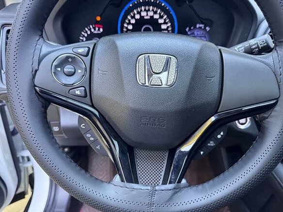 2022 Honda Vezel I Рестайлинг, белый - вид 13