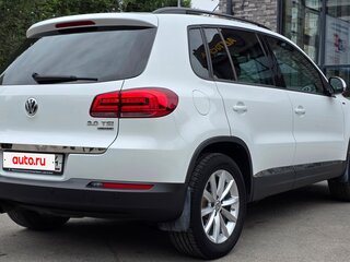 2015 Volkswagen Tiguan I Рестайлинг, белый, 2500000 рублей, вид 4