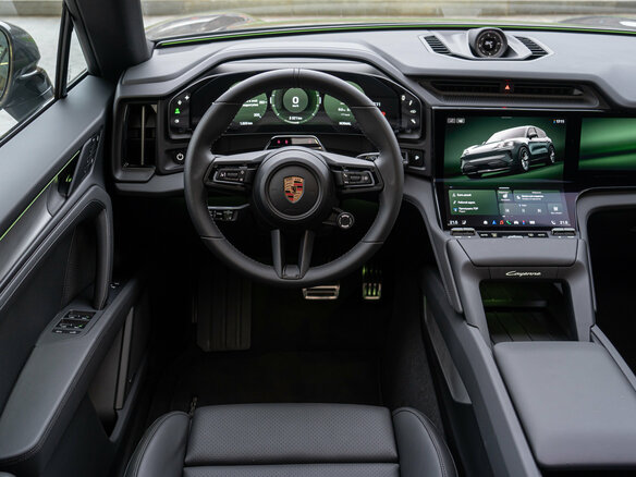2026 Porsche Cayenne Electric IV, серый, 24490000 рублей - вид 18