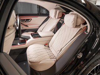 2026 Mercedes-Benz S-Класс 580 4MATIC VII (W223) Рестайлинг, чёрный, 32940000 рублей, вид 3