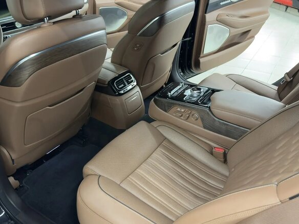 2020 Genesis G90 I Рестайлинг, чёрный, 4900000 рублей - вид 20