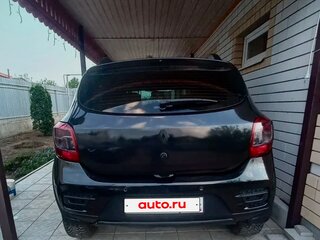 2015 Renault Sandero Stepway II, чёрный, 900000 рублей, вид 5