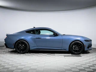 2023 Ford Mustang VII, серый, 7590000 рублей, вид 4