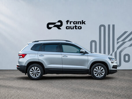 2021 Skoda Karoq I, серебристый, 2070000 рублей, вид 4