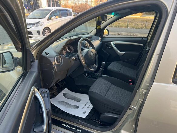 2013 Renault Duster I, бежевый, 829000 рублей - вид 10