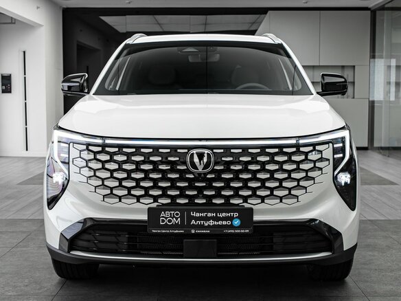2026 Changan UNI-S I Рестайлинг, белый, 3249900 рублей