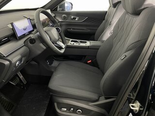 2026 Tenet T8, зелёный, 3099000 рублей, вид 4