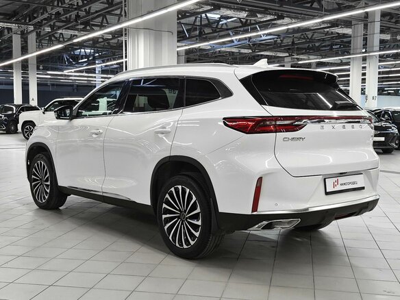 2022 Exeed TXL I Рестайлинг, белый, 2169000 рублей - вид 4