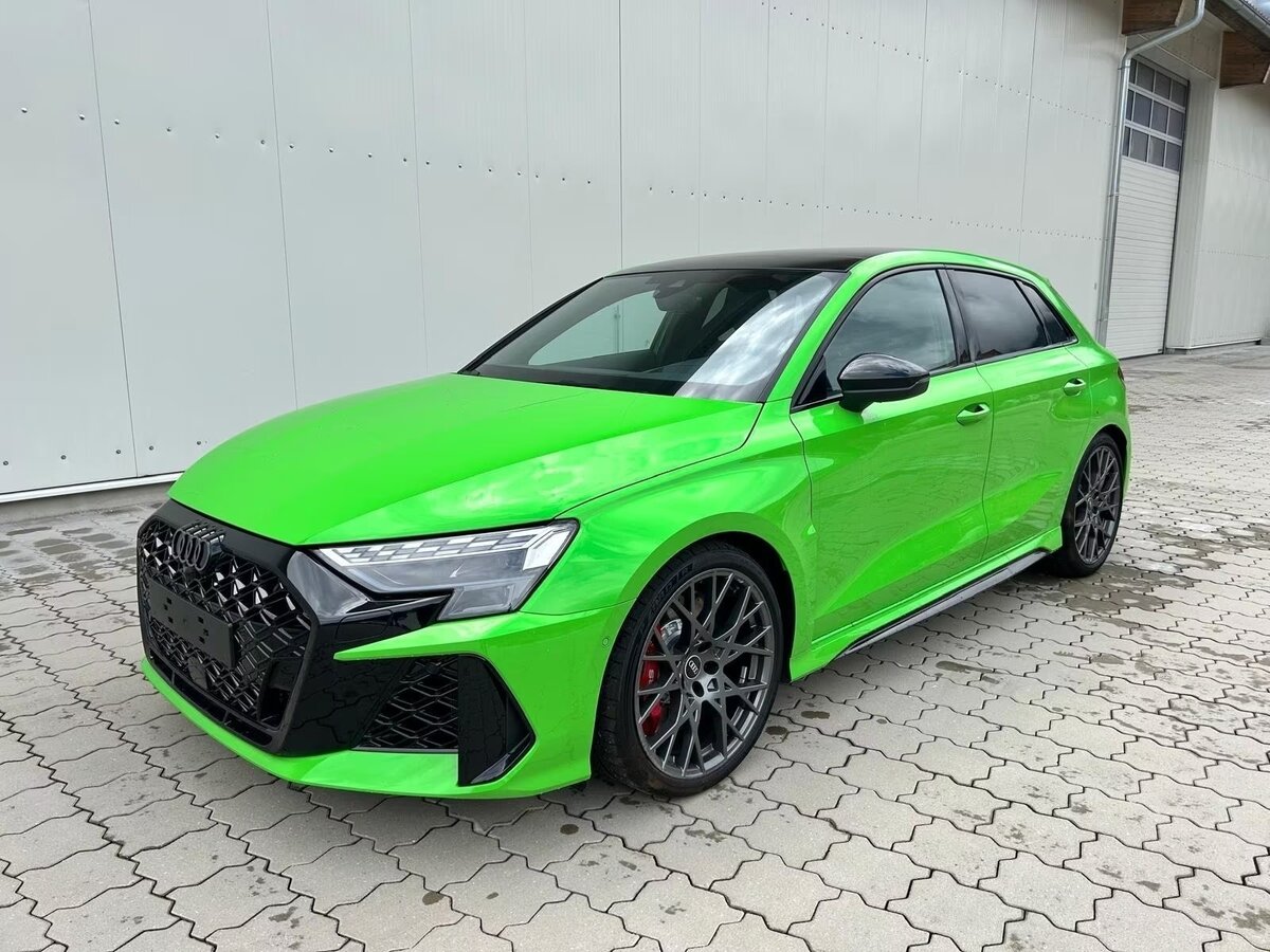 Открыть фотографии: Audi RS 3 III (8Y) Рестайлинг