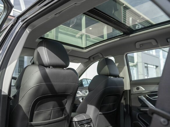 2026 Jetour X70+ I Рестайлинг, чёрный, 3399000 рублей - вид 25