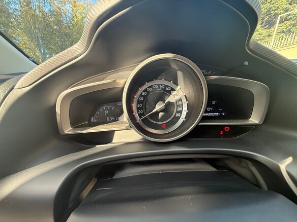 2015 Mazda 3 III (BM), белый, 1499000 рублей - вид 10