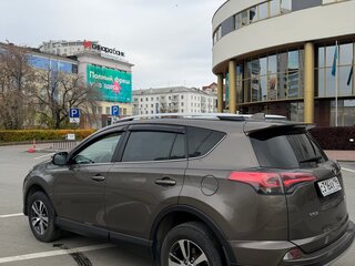 2018 Toyota RAV4 IV (XA40) Рестайлинг, коричневый, 2500000 рублей, вид 5