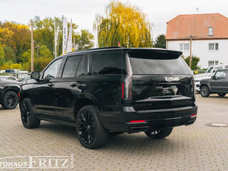 2025 Cadillac Escalade V Рестайлинг, чёрный, 23000000 рублей, вид 4