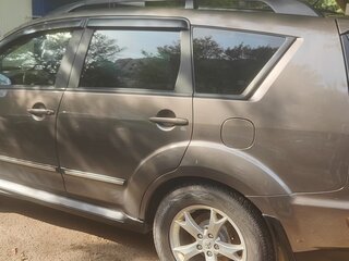 2012 Mitsubishi Outlander II Рестайлинг, коричневый, 1130000 рублей, вид 3