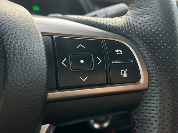 2017 Lexus RX 200t IV, чёрный, 3999000 рублей - вид 20